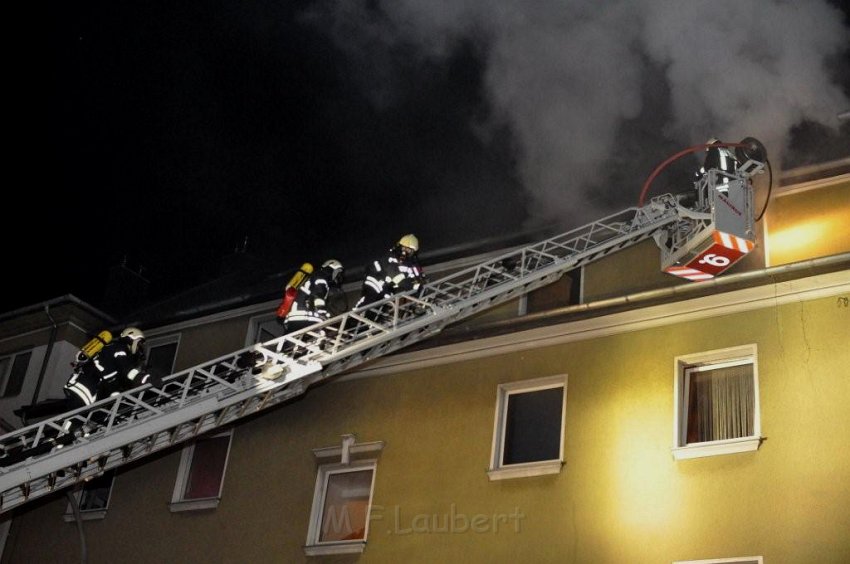 Feuer 2Y Dachwohnung Koeln Buchheim Herlerstr P024.jpg